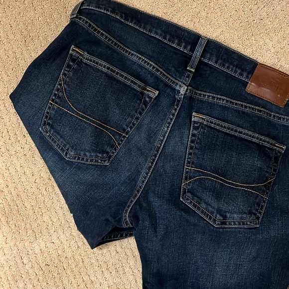 A bit big for me I’m a 30W these are 32W and 34L - Picture 4 of 4